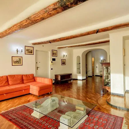 3 Bedroom Cozy In 제노바