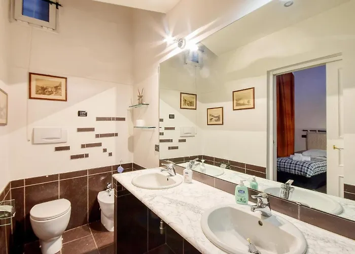 3 Bedroom Cozy In * Genua