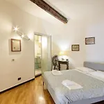 3 Bedroom In Apartman Genova